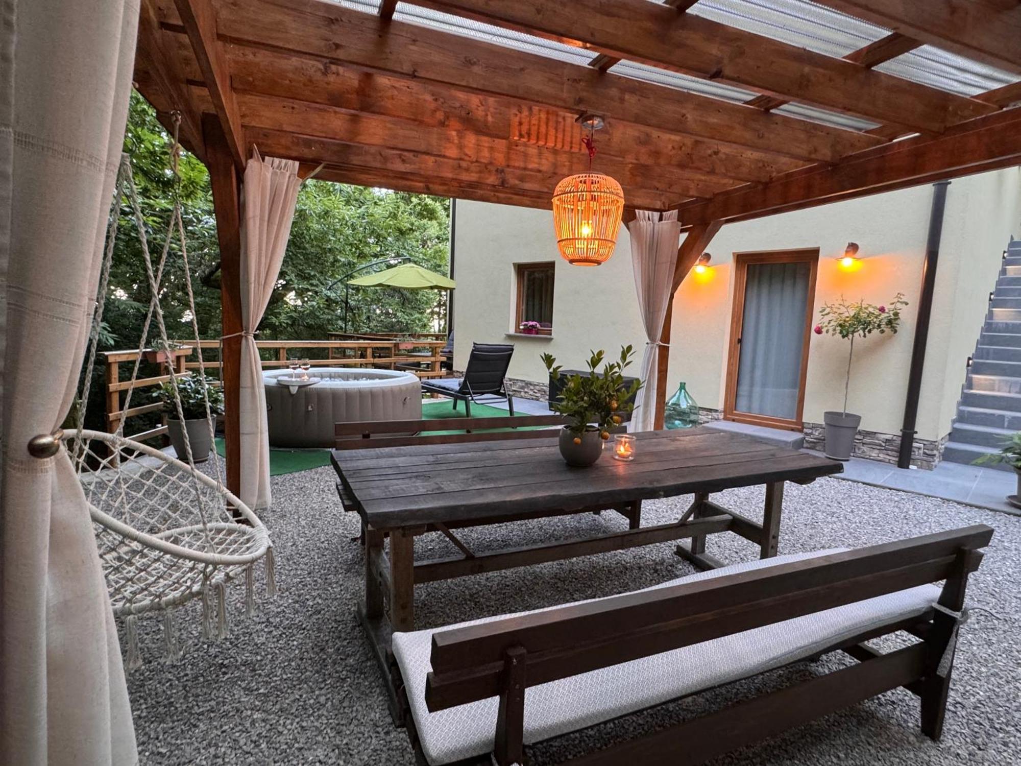 Apartment With A Terrace Forest Home Lullula Veprinac المظهر الخارجي الصورة